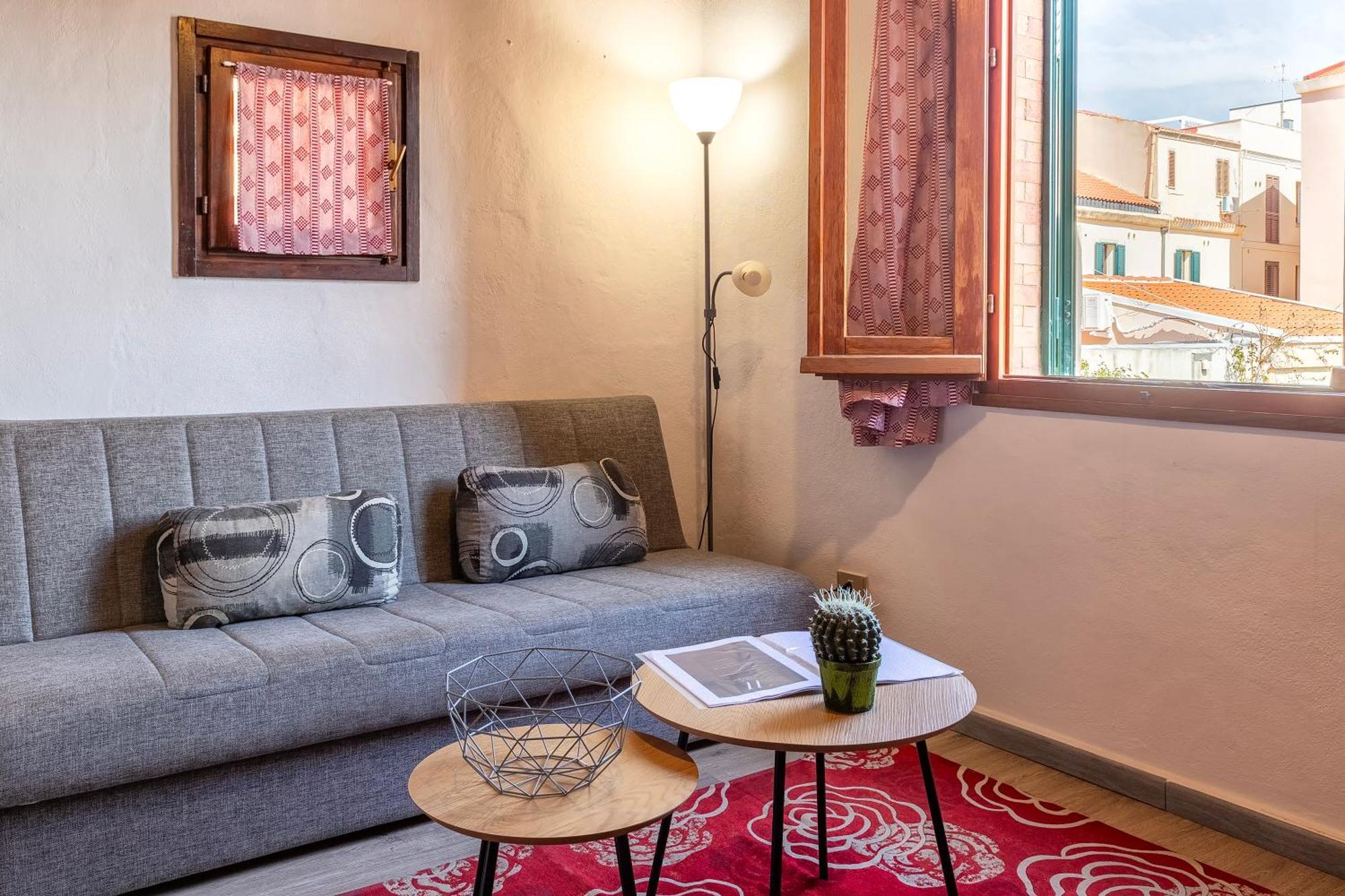 Alguer Guest House Bed & Breakfast 2*